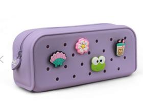 Estojo Escolar c/ 4 Charms