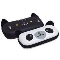 Estojo Escolar DAC em PVC com Estampa de Animais - Panda e Gato Preto Estojo Escolar DAC em PVC com Estampa de Animais - Panda e Gato Preto