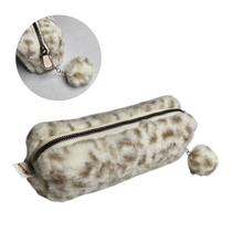 Estojo Escolar Pelúcia Multiuso Zíper Pompom Fofo Maquiagem Grande Lápis Caneta Material Aula Modelo:Oncinha Estojo Escolar Pelúcia Multiuso Zíper Pompom Fofo Maquiagem Grande Lápis Caneta Material Aula Modelo:Oncinha