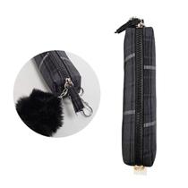Estojo Escolar Xadrez Preto com Pompom Fofo Multiuso Organização Zíper Aula Estudos Material Lápis