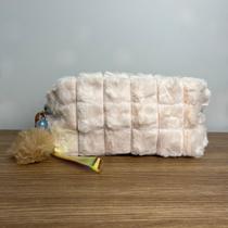 Estojo Infantil Feminino Escolar Box Pelúciado Pompom Necessaire Viagem