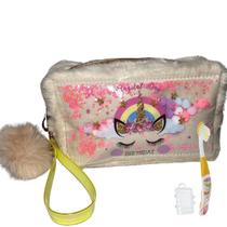 Estojo Mágico de Unicórnio Felpudo Com Chaveiro de PomPom Estojo Mágico de Unicórnio Felpudo Com Chaveiro de PomPom