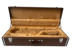 Estojo para Sax Tenor Com Compartimento KROMUS Estojo para Sax Tenor Com Compartimento KROMUS