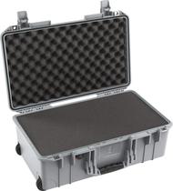 Estojo Pelican Air 1535 com espuma prateada 21,96 x 13,97 x 8,98 pol