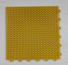 Estrado Modular plástico Kit 22 peças na cor amarelo, tamanho da peça 30 x 30 x 1,4cm