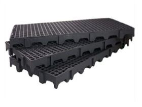 Estrado Plastico 25 x 50cm Preto - PORTAL PLASTICO