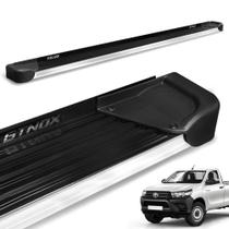Estribo Lateral Hilux CS 2016 a 2023 Alumínio Preto A4 Estribo Lateral Hilux CS 2016 a 2023 Alumínio Preto A4
