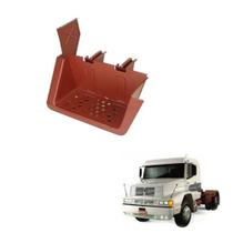 Estribo Mercedes Hpn 1618 Completo Lado Direito