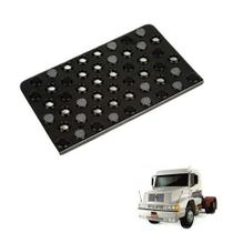 Estribo Mercedes Hpn 1618 Plastico Lado Esquerdo