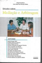 Estudos sobre mediação e arbitragem