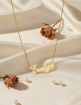 EVELYN COLAR DE NOME FOLHEADO A OURO 18k EVELYN COLAR DE NOME FOLHEADO A OURO 18k
