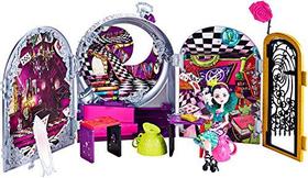 Ever After High Way Too Wonderland High e Raven Queen Playset - Mattel