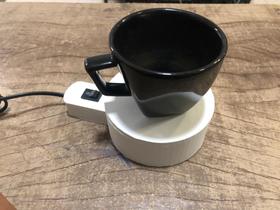 Expositor Giratório Elétrico para Produtos e Vitrine Branco
