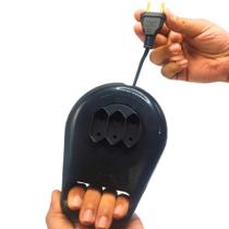 Extensão Ilumi 5 Metros Preta 3 Tomadas 2P Paralelas Enrolar Compacta Residencial Comercial Elétrica