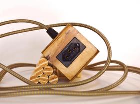 Extensão Madeira Régua Elétrica 1 Tomada Preta Extensão Madeira Régua Elétrica 1 Tomada Preta