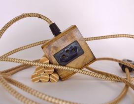 Extensão Madeira Régua Elétrica 1 Tomada Preta Extensão Madeira Régua Elétrica 1 Tomada Preta