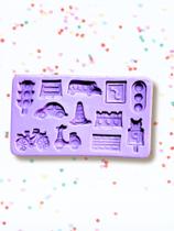 F1883 molde de silicone trânsito confeitaria biscuit F1883 molde de silicone trânsito confeitaria biscuit