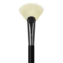 F76 Pincel Sombra em Forma de Leque - Daymakeup