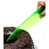 Faca Plastica Para Cortar Bolos Pão Legumes 24cm Faca Plastica Para Cortar Bolos Pão Legumes 24cm