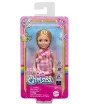 Família Chelsea Club Loira Vestido Xadrez Sapato Rosa MATTEL