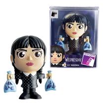 Fandom Box Wednesday Figura de Vinil Wandinha Com Peixes