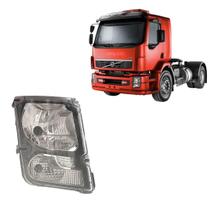 Farol Compatível Volvo Vm Após 2006 Fundo Preto Direito