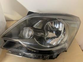 Farol Esquerdo Chevrolet Cobalt 11/14