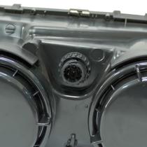 Farol Mercedes Axor 1933 2035 2036 2040 2041 2044 2533 após 2005 LE - Pradolux - PL6030.02.22 Farol Mercedes Axor 1933 2035 2036 2040 2041 2044 2533 após 2005 LE - Pradolux - PL6030.02.22