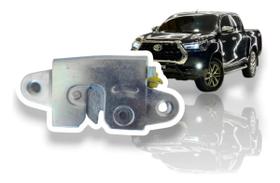 Fechadura Caçamba Hilux 2024 Esquerdo Encaixe Perfeito 65790-0K010