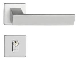 Fechadura Externa Beethoven RQ2 595-55PE IXE Cromada Porta com Chave Resistente Fechadura Externa Beethoven RQ2 595-55PE IXE Cromada Porta com Chave Resistente