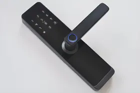 Fechadura Inteligente Digital Com Biometria Smart Lock Wi-fi