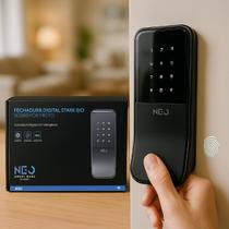 Fechadura inteligente Eletrônica Stark Digital Sobrepor Biometria Senha Tag Wifi Preto Neo Avant