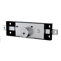 Fechadura P/ Porta de Enrolar Trava Lateral Tetra 1201 Stam Fechadura P/ Porta de Enrolar Trava Lateral Tetra 1201 Stam
