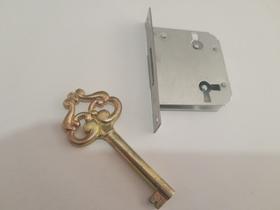 Fechadura Roupeiro Embutir Aliança