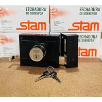 Fechadura STAM 701 100 Para Portão Sobrepor Com 2 Chaves