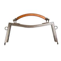 Fecho de Metal com Alça Curva 13 x 22cm - Círculo