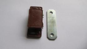 Fecho Magnético 1 Peça, Marrom