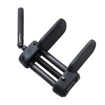 Ferramenta para Retornar Êmbolo da Pinça de Freio Tramontina PRO Ferramenta para Retornar Êmbolo da Pinça de Freio Tramontina PRO