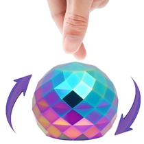 Fidget Toy produz uma ilusão óptica cinética de 3,8 cm Fidget Toy produz uma ilusão óptica cinética de 3,8 cm