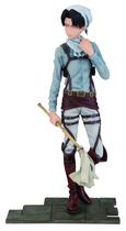 Figura Banpresto Attack on Titan Levi Cleaning, versão 16,5 cm