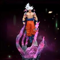 Figura de Ação Goku Ultra Instinto - 25cm - Dragon Ball Super