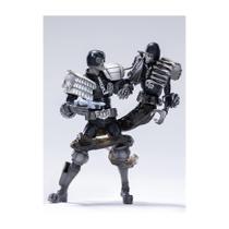 Figura de Ação Juiz Dredd vs. Morte (P&B) - Edição Limitada SDCC 2022 - Escala 1:18