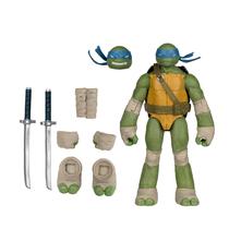 Figura de Ação McFarlane Toys Leonardo 13cm com Quadrinho