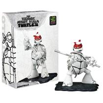 Figura de Ação PlayMates Donatello Esboço Preto e Branco Figura de Ação PlayMates Donatello Esboço Preto e Branco