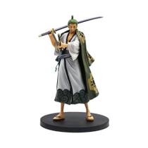 Figura de Ação Roronoa Zoro - One Piece - 10cm - 3 Lâminas