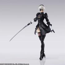 Figura de ação Square Enix Nier Automata 2B e Machine