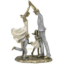 Figura decorativa e filhos brincando - 29,5cm
