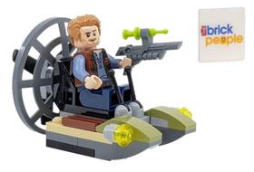 Figura LEGO Jurassic World Owen com aerobarco e arma tranquilizante Figura LEGO Jurassic World Owen com aerobarco e arma tranquilizante