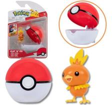 Figura Torchic + Pokebola Normal Clipe Pokemon Sunny 2606