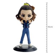 Figure stranger things - eleven - q posket ref.: 18008/11721 - Banpresto